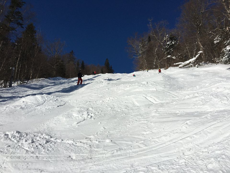 Station Touristique Stoneham - Le monstre affichait couverture complète...