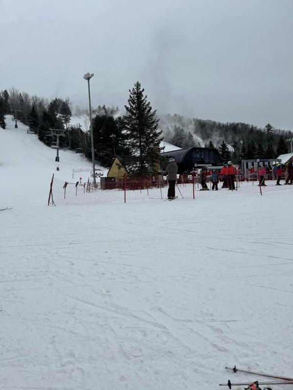 Sommet Saint Sauveur- Une journée en famille Sommet Saint Sauveur- Une journée en famille